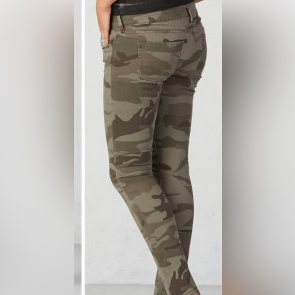 True Religion Casey Camo Skinny Jeans Sz28